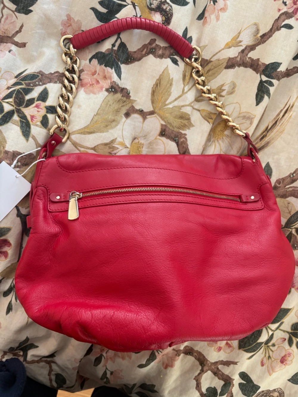 Versace Stunning Red Shoulder Bag with Gold Chain and Back Pocket - Picture 7 of 10